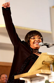winnie-m-mandela03-2006_001.jpg