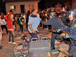 protest_oakland11-16-2010.jpg