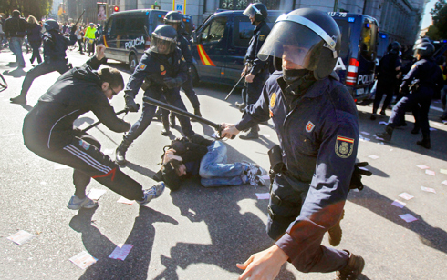 protests_spain_490_11-27-2012.jpg