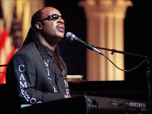 stevie_wonder_2012_mgn_1.jpg