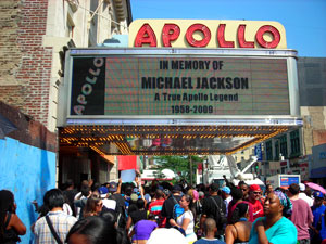 MJ_apollo07-07-2009.jpg