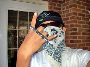 gangs06-09-2009.jpg