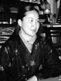 yoni_kim09-23-2003.jpg