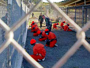 gitmo_prisoners-b.jpg