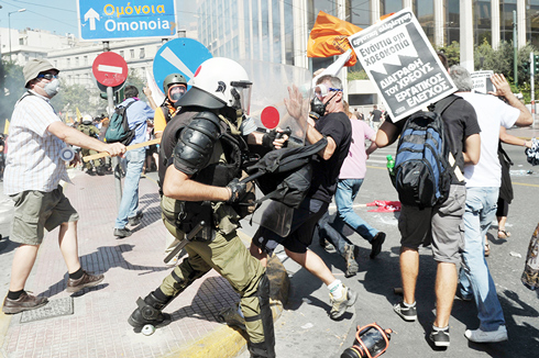 greek_protests_10-09-2012.jpg