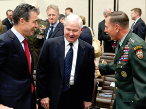 nato_gates_petraeus08-30-2011.jpg