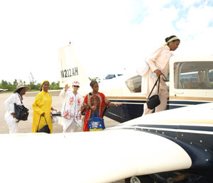 no19_plane_to_bimini2_04-10-2012_1.jpg