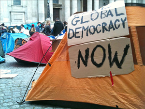 occupy_uk_tent_300x225.jpg