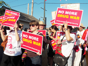 protest_drug_war09-25-2012.jpg