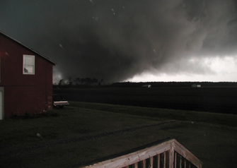 tornado_nc04-26-2011.jpg