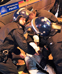 uk_police12-06-2011.jpg