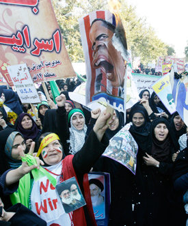 iran_protest_12-04-2012.jpg