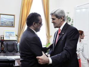 john_kerry_06-11-2013.jpg