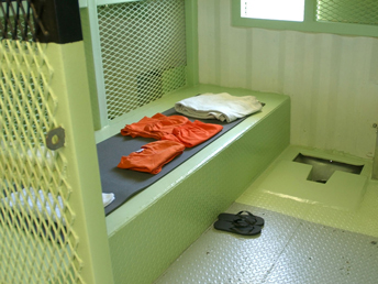 prison_cell_12-24-2013.jpg