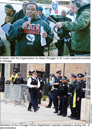 demonstrators-chicago11-10-2015d.jpg