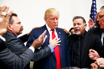 trump-white-evangelicals_09-18-2018.jpg